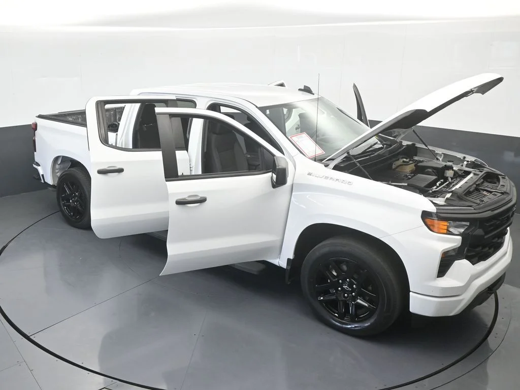 Used 2024 Summit White Chevrolet Custom image 74