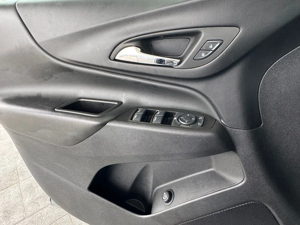 Used 2024 Sterling Gray Metallic Chevrolet LT image 34