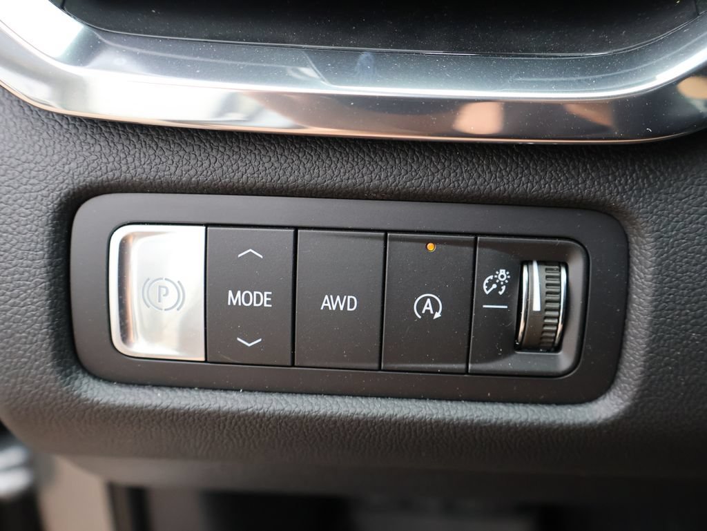 2026 GMC Acadia Denali - Photo 44
