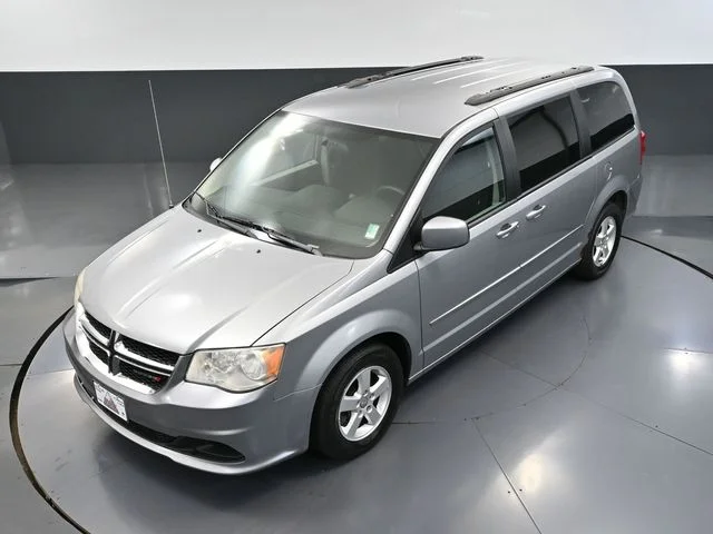 Used 2013 Silver Dodge SXT image 54