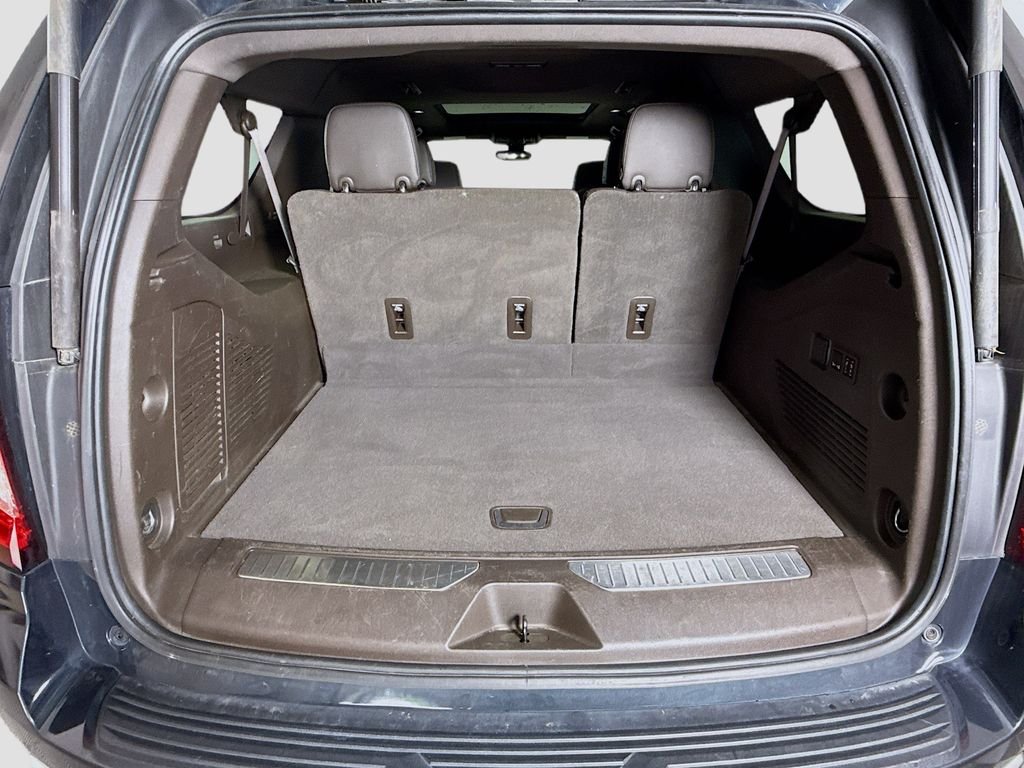 Used 2021 Green GMC Denali image 27