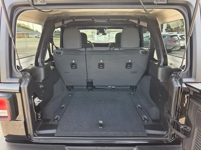 New 2026 Black Clear-Coat Exterior Paint Jeep Sport S image 17