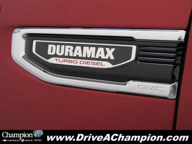 Certified Used 2025 Volcanic Red Tintcoat GMC SLT image 4