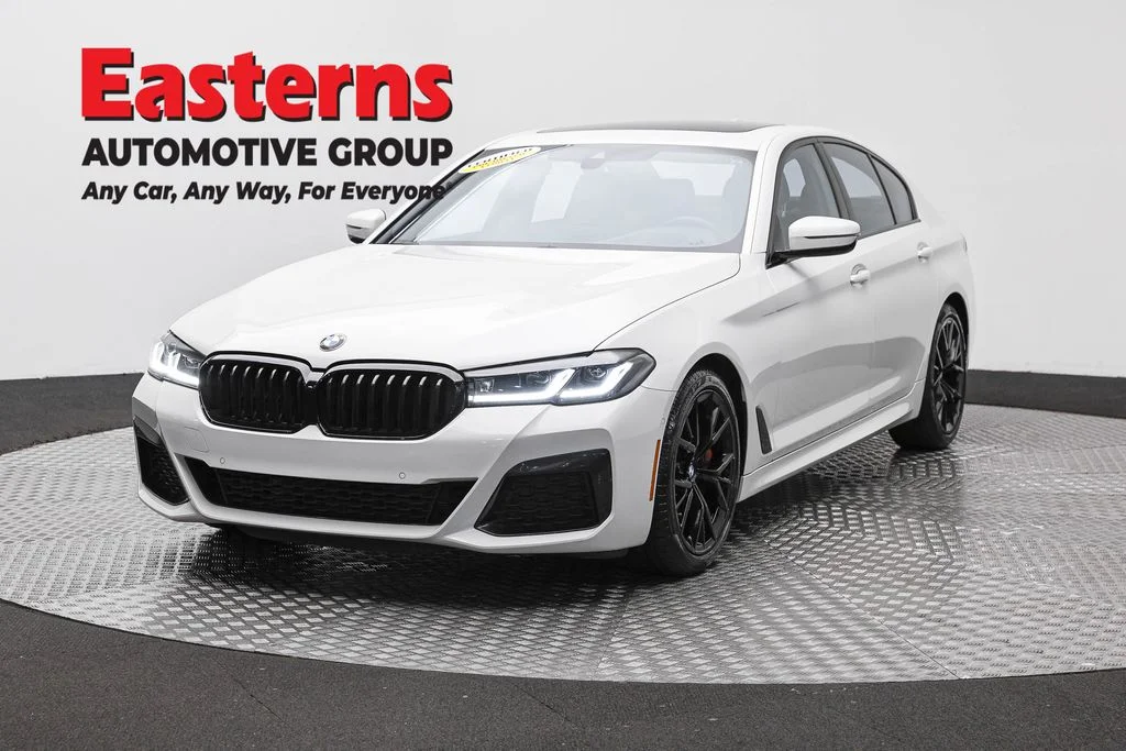 Used 2023 White BMW 530i image 1