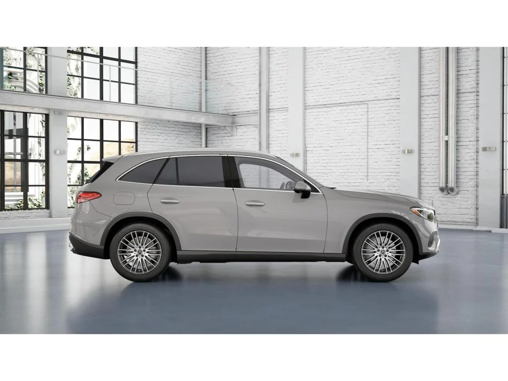 New 2027 Gray Mercedes-Benz GLC 300 image 2
