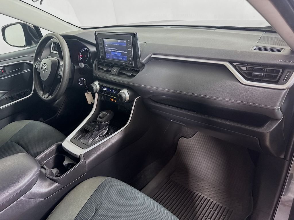 Used 2021 Magnetic Gray Metallic Toyota LE image 27