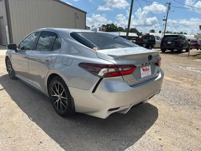 Used 2021 Silver Toyota SE image 9