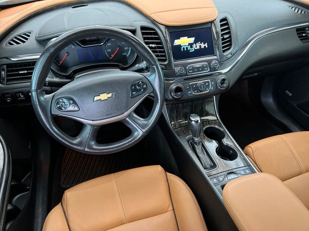 Used 2015 Blue Chevrolet LTZ image 12