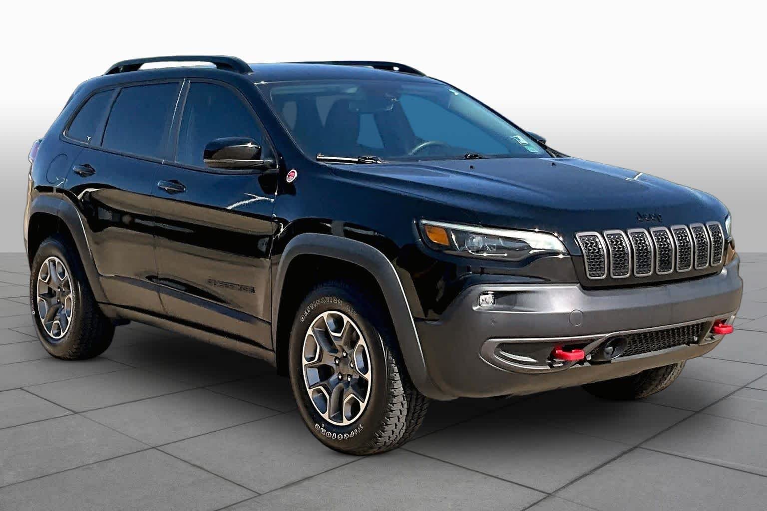 Pre-Owned 2023 Jeep Cherokee Trailhawk