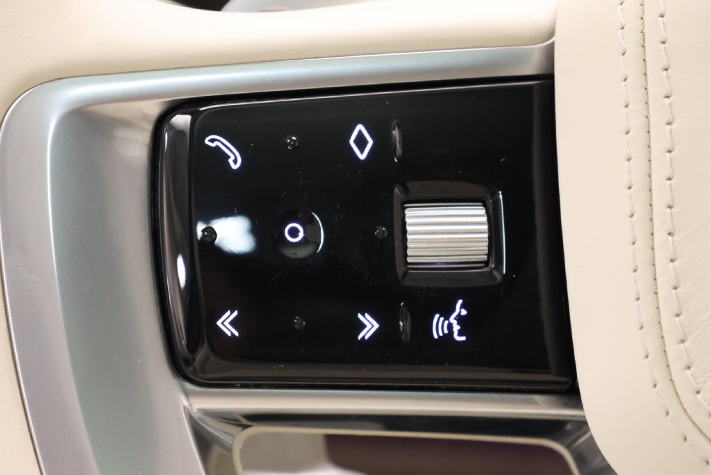 Certified Used 2023 Santorini Black Metallic Land Rover SE image 18