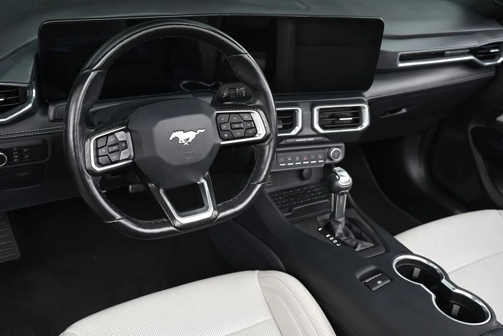 Used 2024 Gray Ford EcoBoost Premium image 13