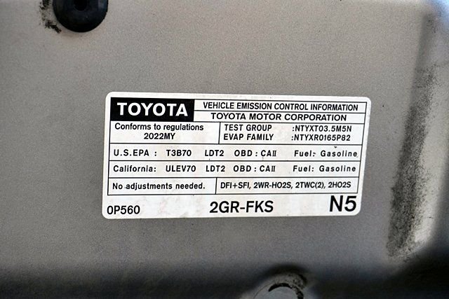 Used 2022 Silver Toyota SR5 image 34