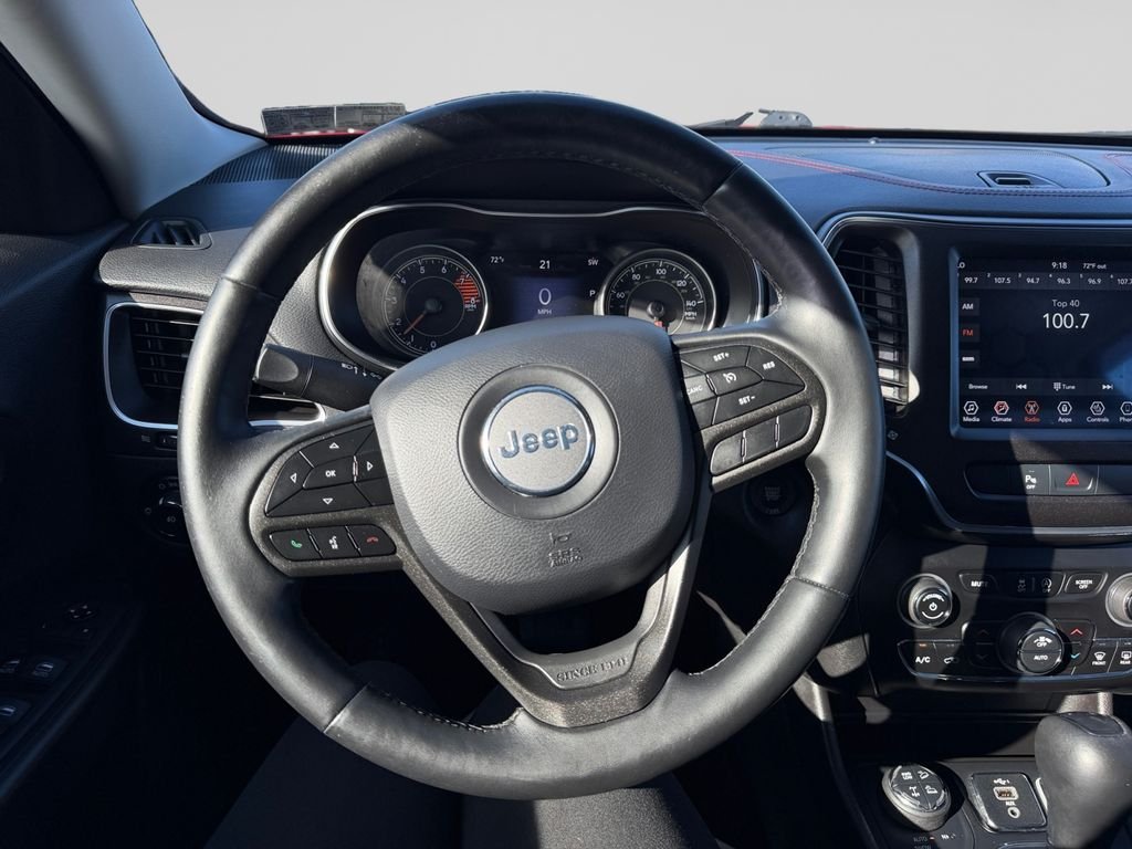 Used 2019 Red Jeep Trailhawk image 13