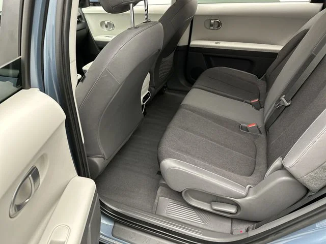Used 2024 Blue Hyundai SE image 22