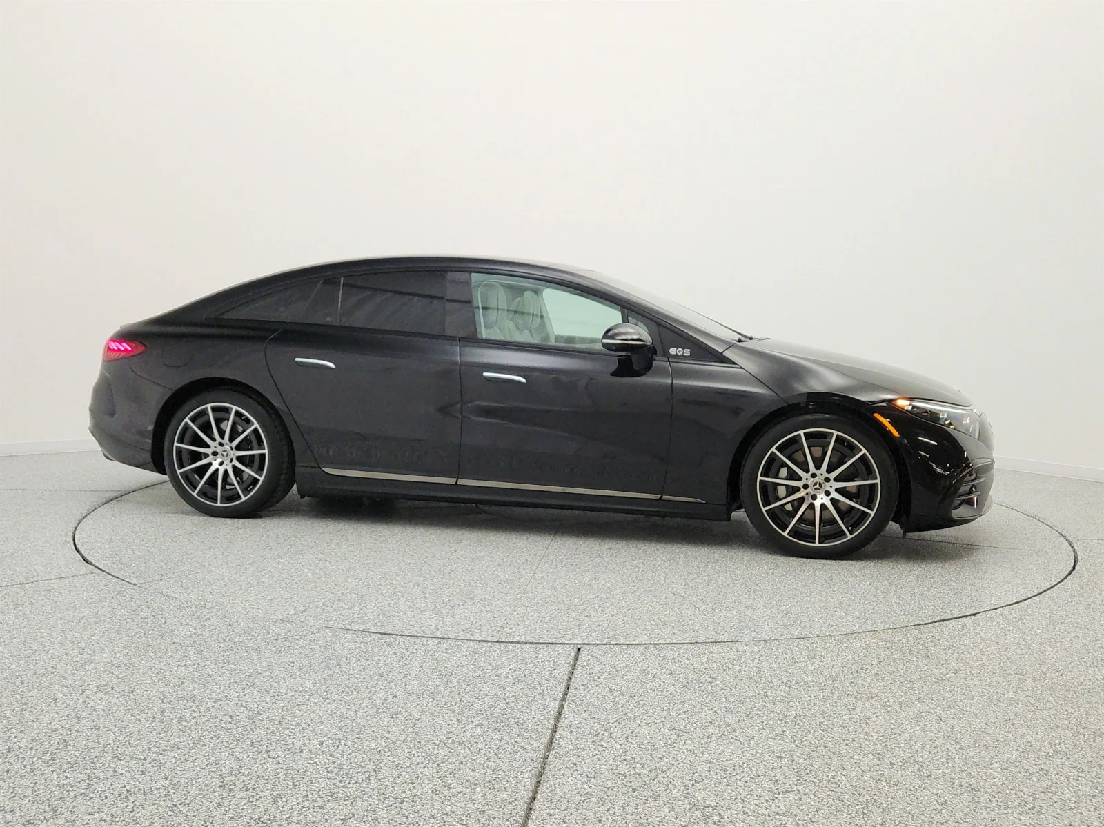 Used 2024 Obsidian Black Metallic Mercedes-Benz EQS 450+ Sedan image 4