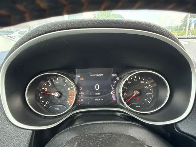 Used 2019 White Jeep Latitude image 15