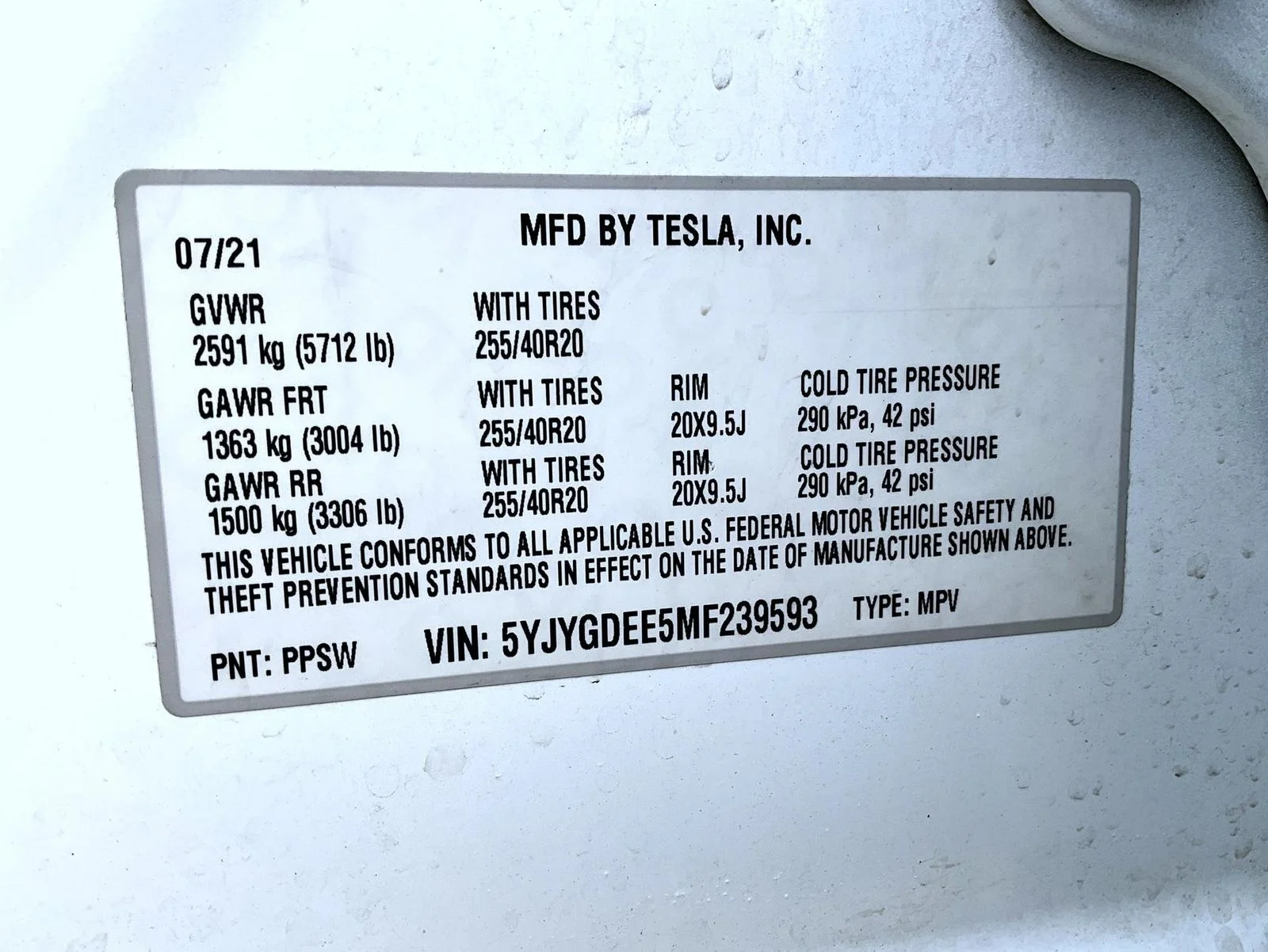 Used 2021 White Tesla Long Range image 29
