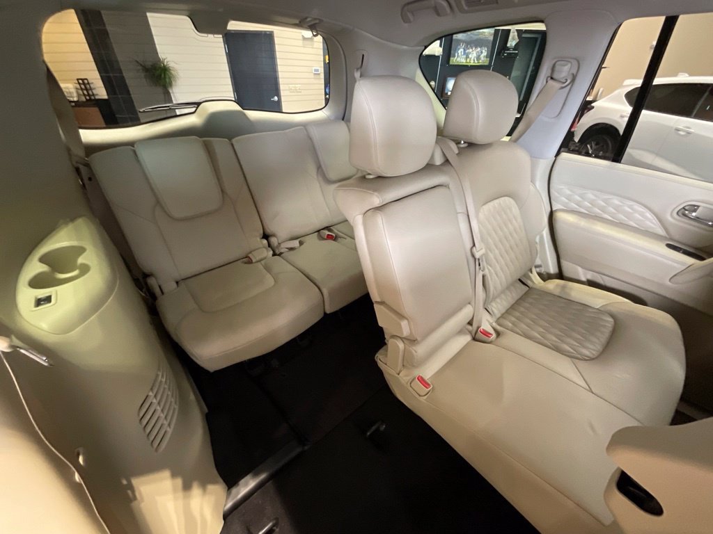 Used 2018 Blue INFINITI  image 24