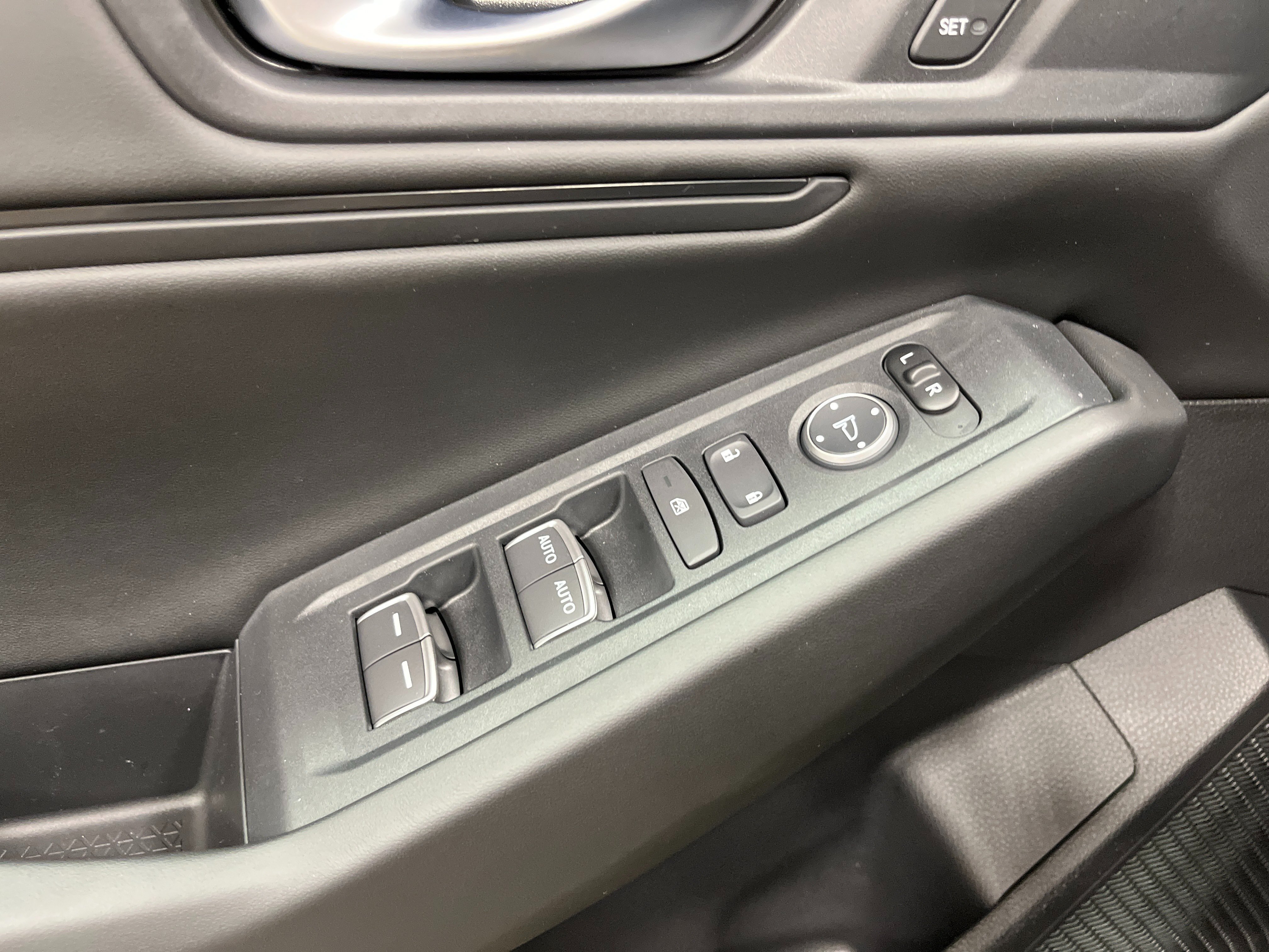 New 2026 Urban Gray Pearl Honda EX-L image 15