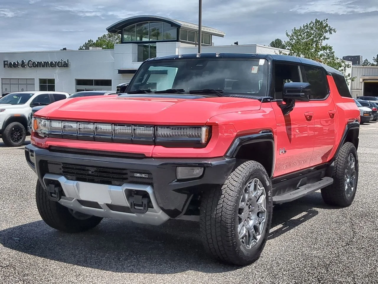 2026 GMC Hummer EV 3X SUV's photo