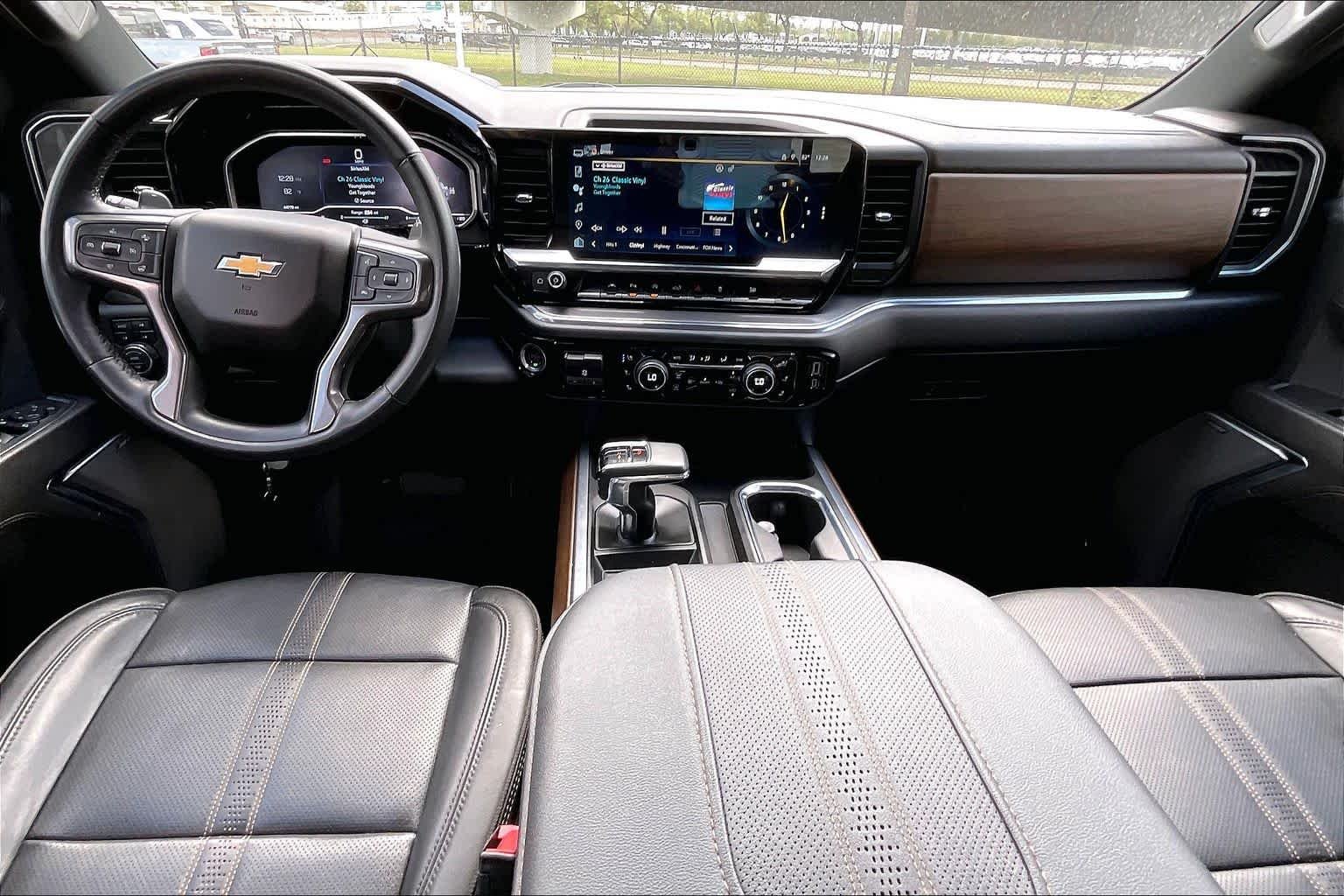 Used 2024 Black Chevrolet High Country image 15