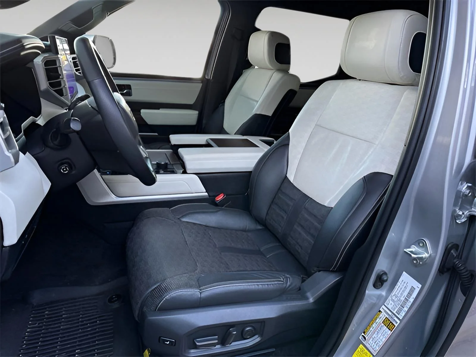 2024 Toyota Tundra Capstone - Photo 9