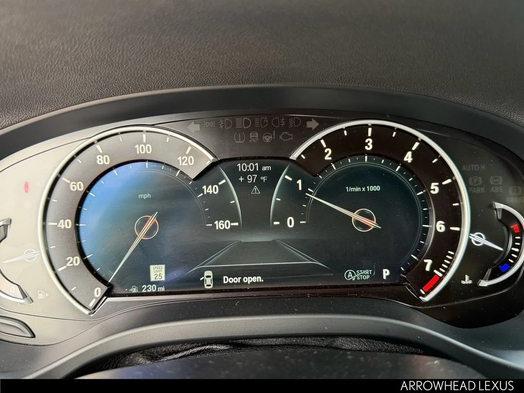Used 2019 White BMW sDrive30i image 22