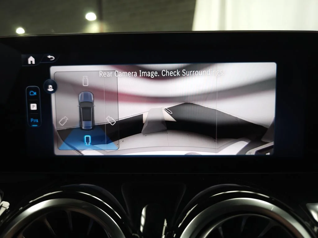 Certified Used 2026  Mercedes-Benz GLB 250 image 18