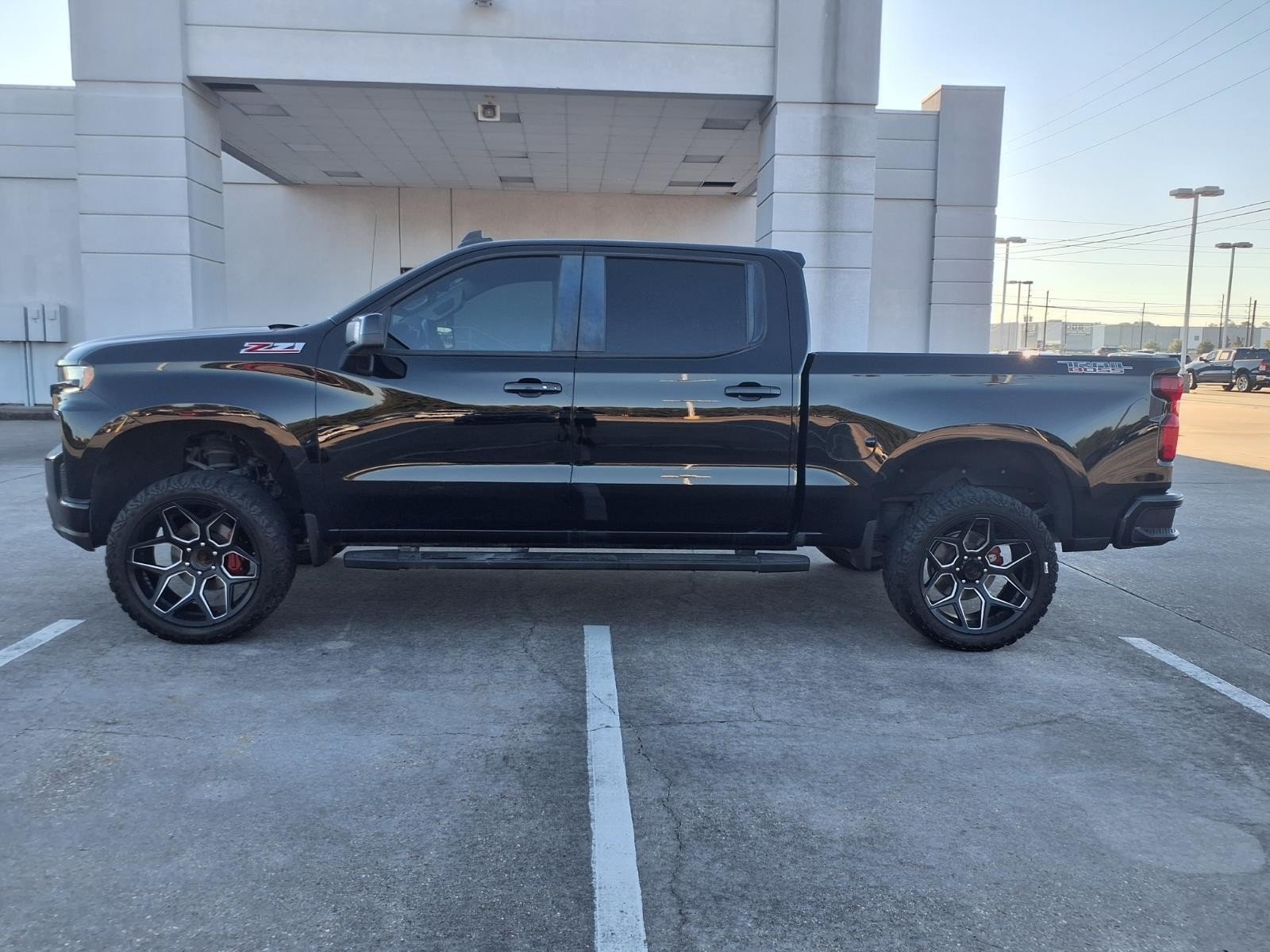 2021 Chevrolet Silverado 1500 photo 9 of 26