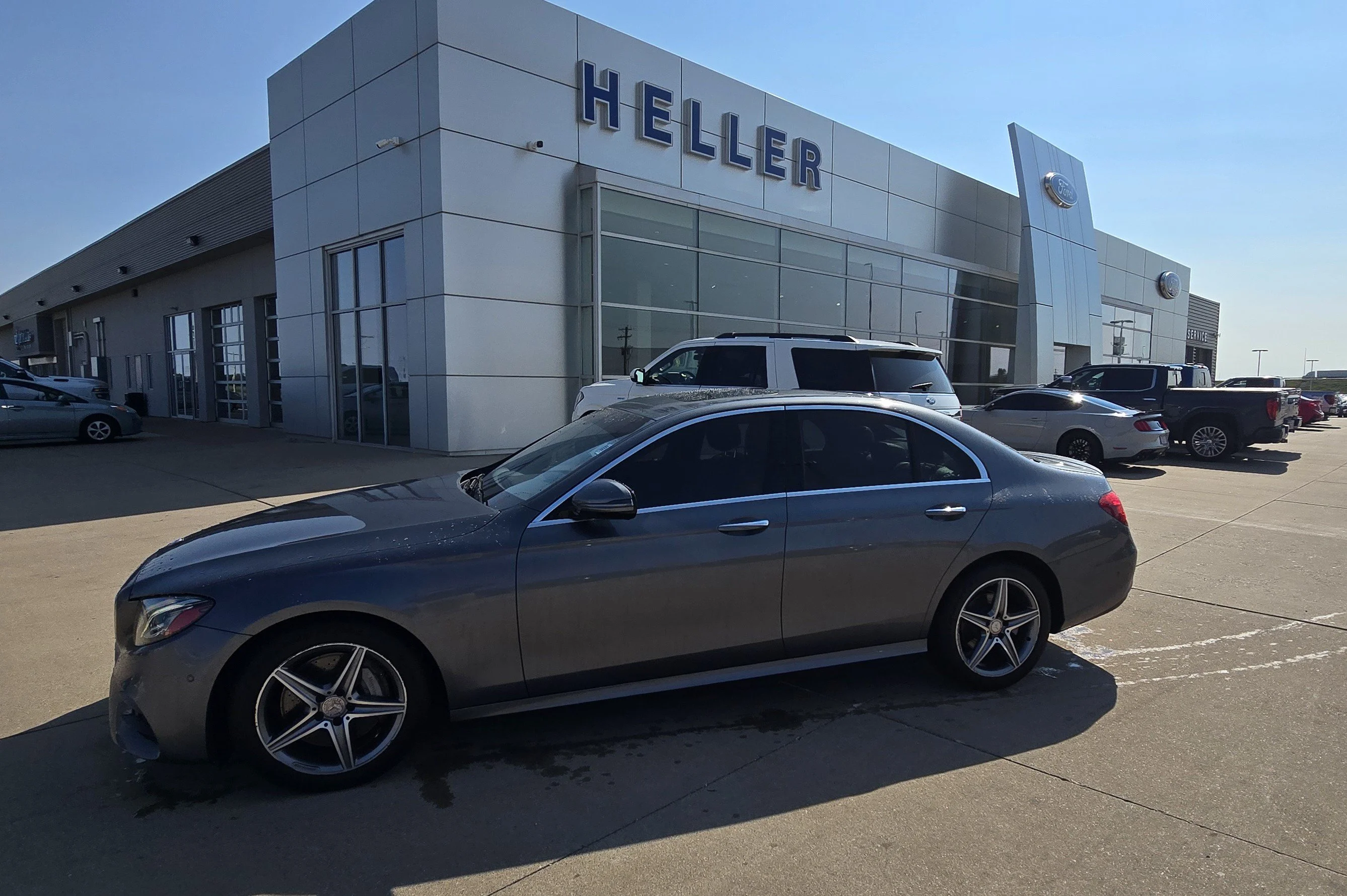 Used 2017 Selenite Grey Metallic Mercedes-Benz E 300 Luxury image 3