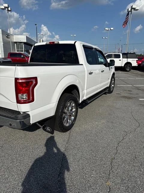 Used 2016 White Ford XLT image 3