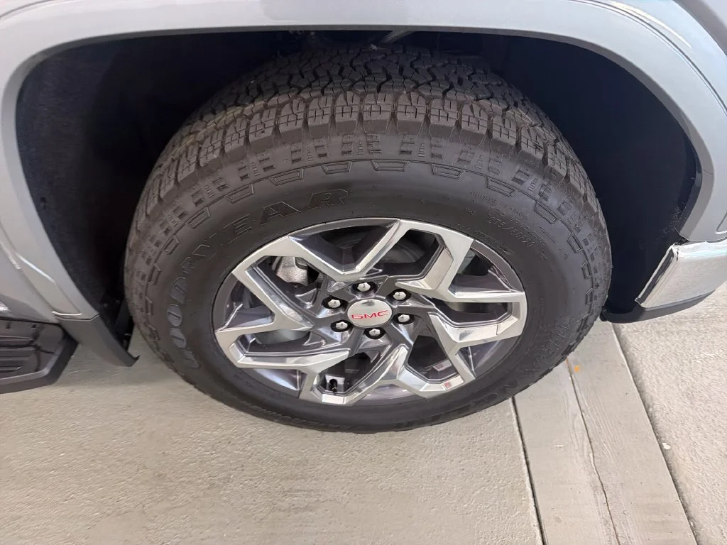 New 2026 Sterling Metallic GMC SLT image 4