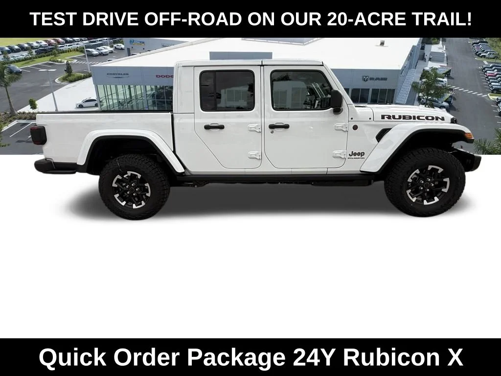 New 2026 Bright White Clear-Coat Exterior Paint Jeep Rubicon X image 3