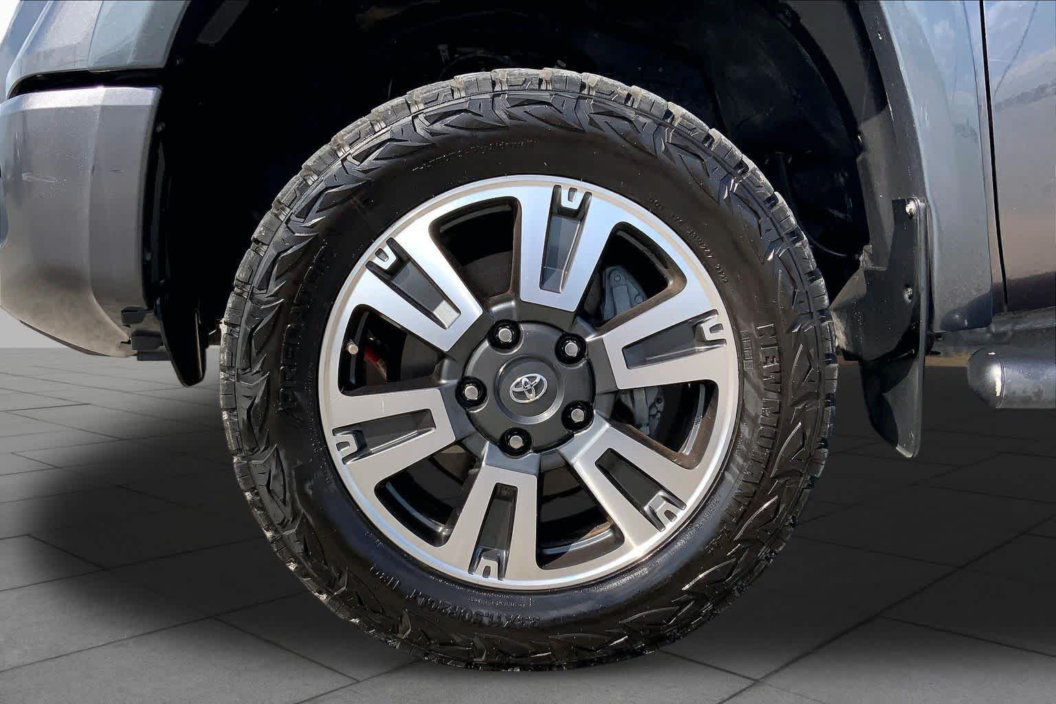 Used 2019 Magnetic Gray Metallic Toyota SR5 image 11