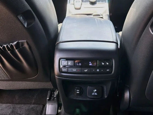 Used 2025 Black Hyundai Calligraphy Night Edition image 29