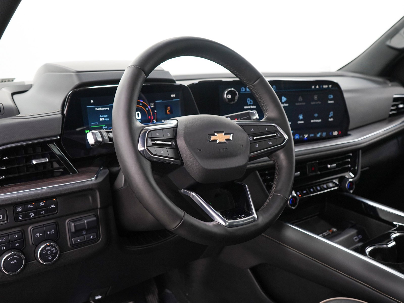 Used 2025 Black Chevrolet Premier image 28