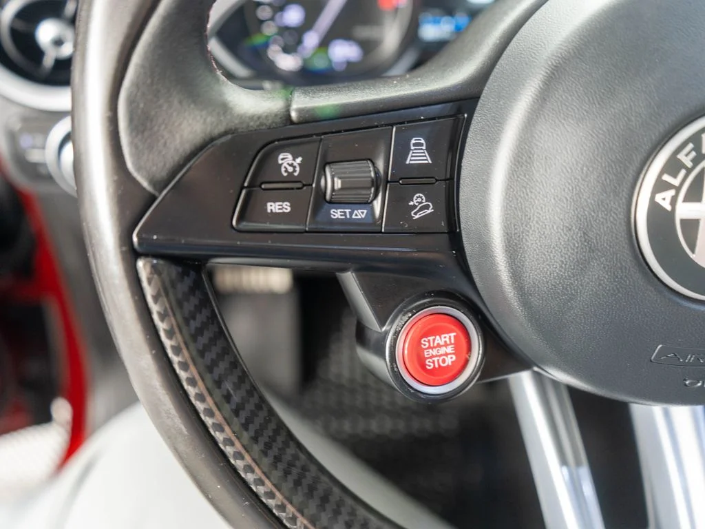 Used 2018 Red Alfa Romeo Quadrifoglio image 16