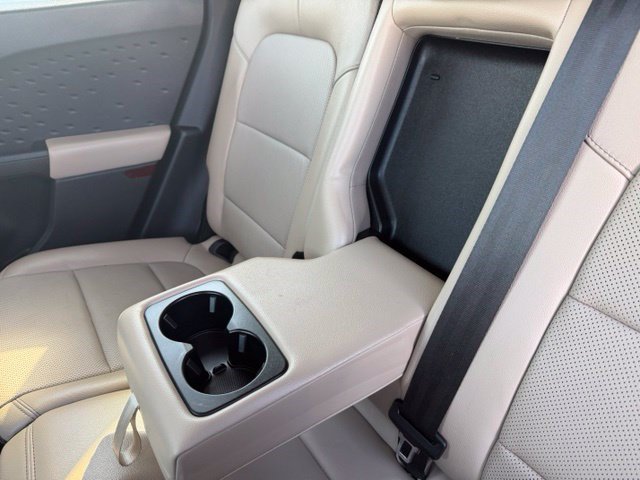 Used 2020 Magnetic Ford Titanium image 27