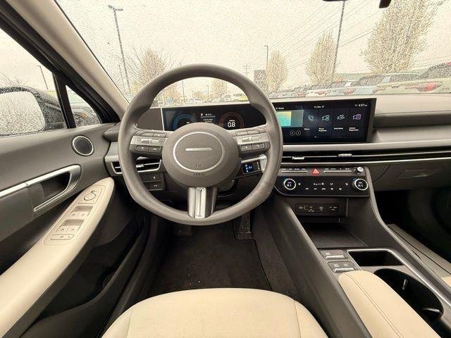 2025 Hyundai Sonata SEL - Photo 20