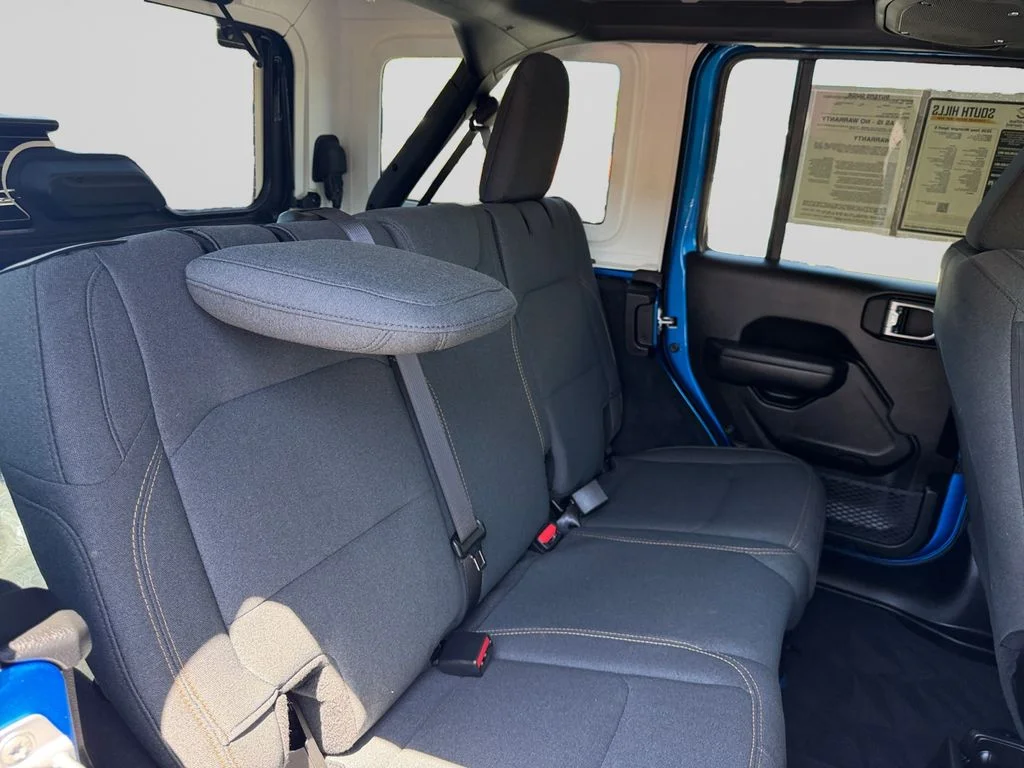 Used 2026 Blue Jeep Sport S image 18