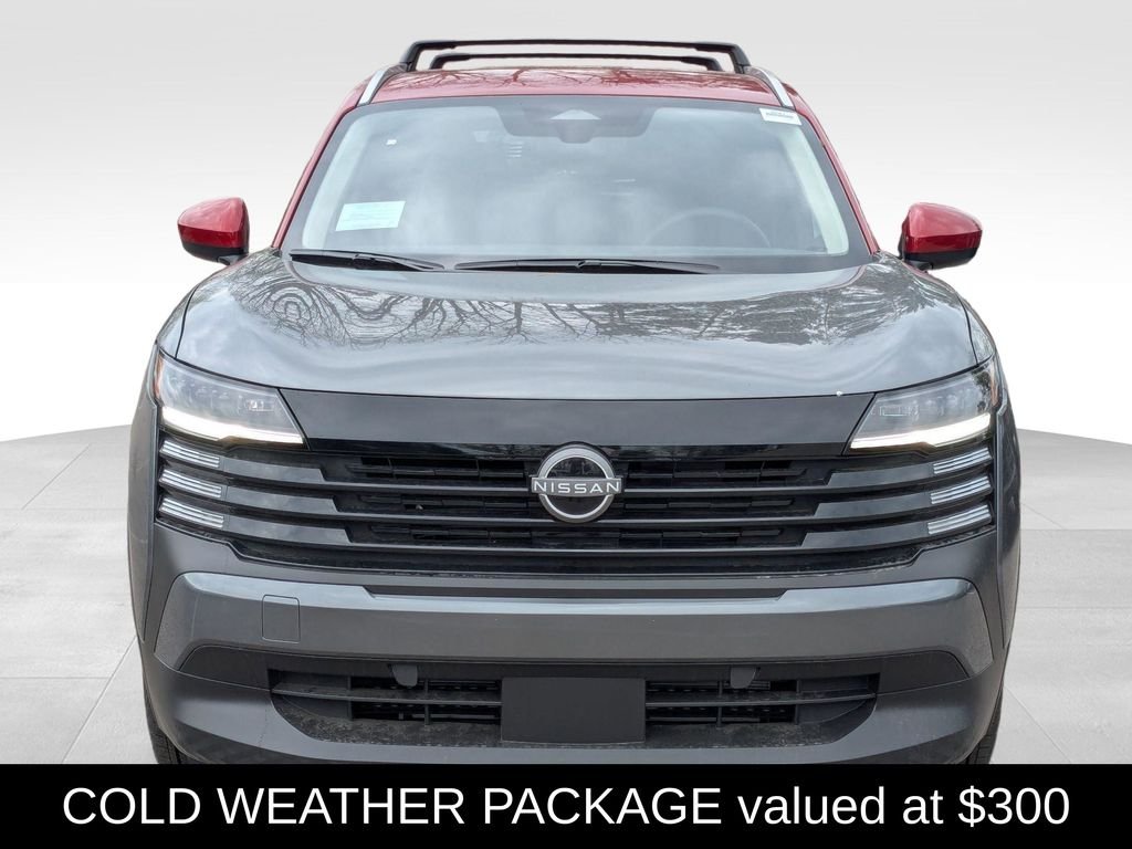 New 2026 Gun Metallic / Scarlet Ember Tintcoat Two-tone Nissan SV image 8