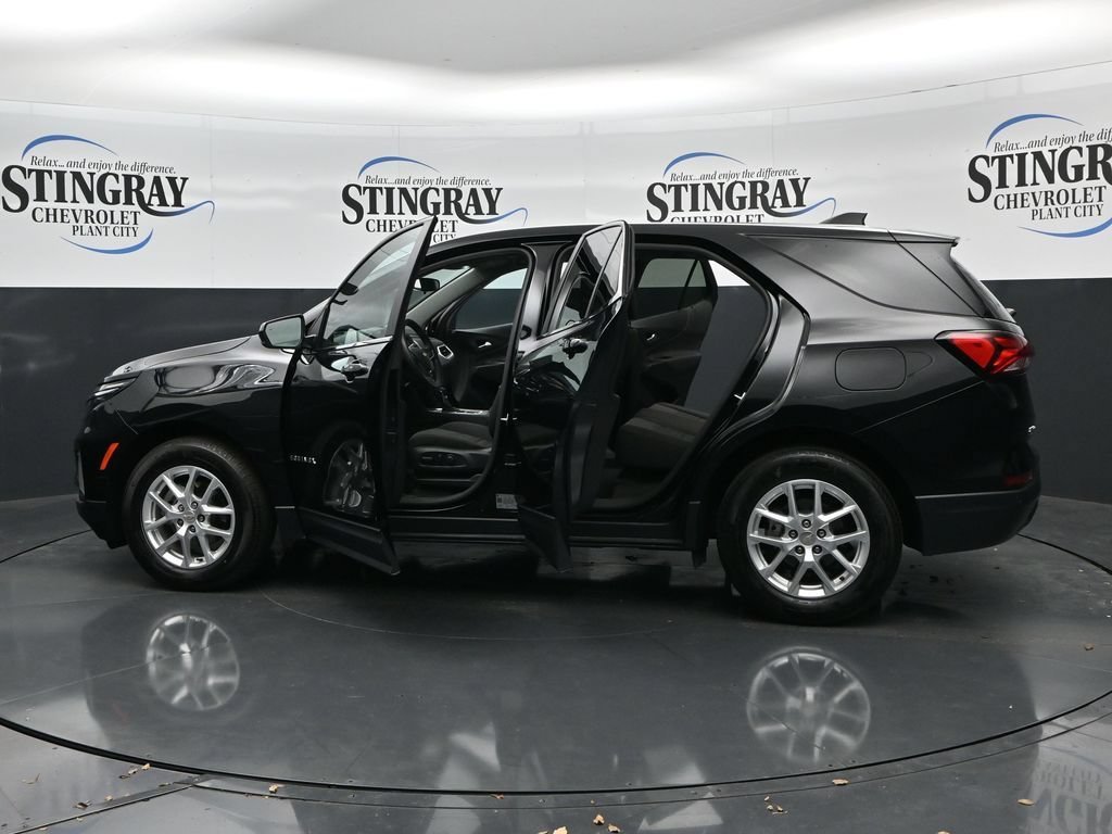 2024 Chevrolet Equinox LT - Photo 37