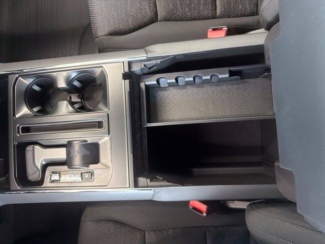 New 2026 Agate Black Metallic Ford XLT image 48
