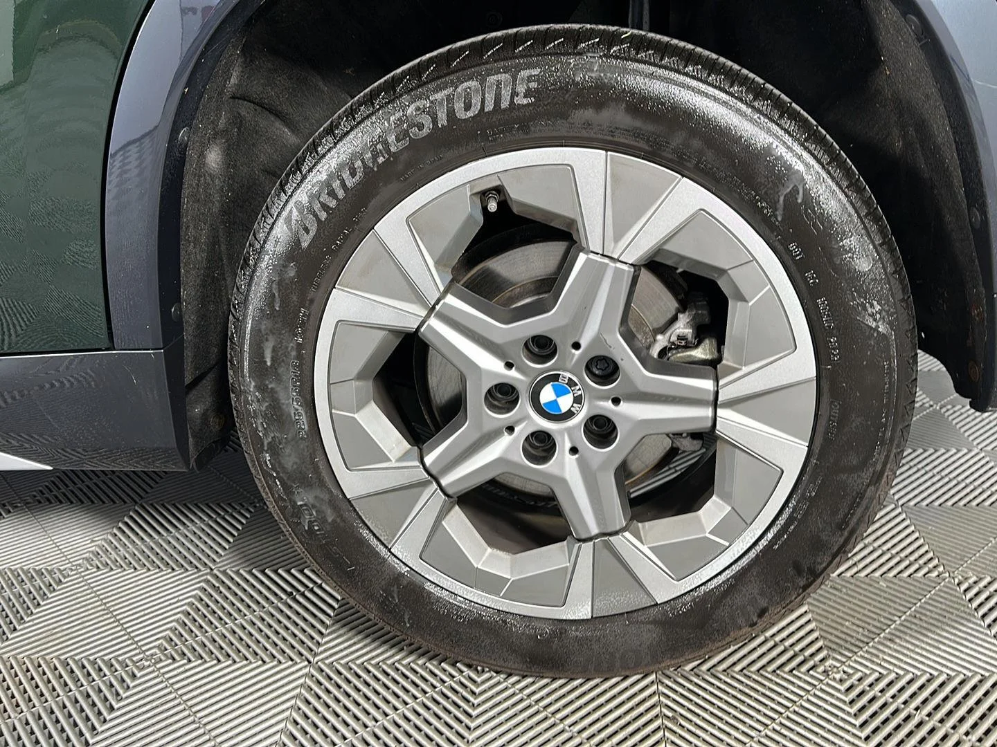 Used 2023 San Remo Green Metallic BMW xDrive28i image 5