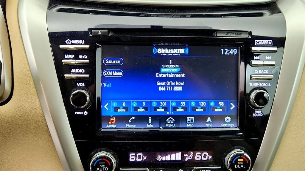 Used 2016 Arctic Blue Metallic Nissan SL AWD w/ Technology Package & Panoramic Moonroof image 19