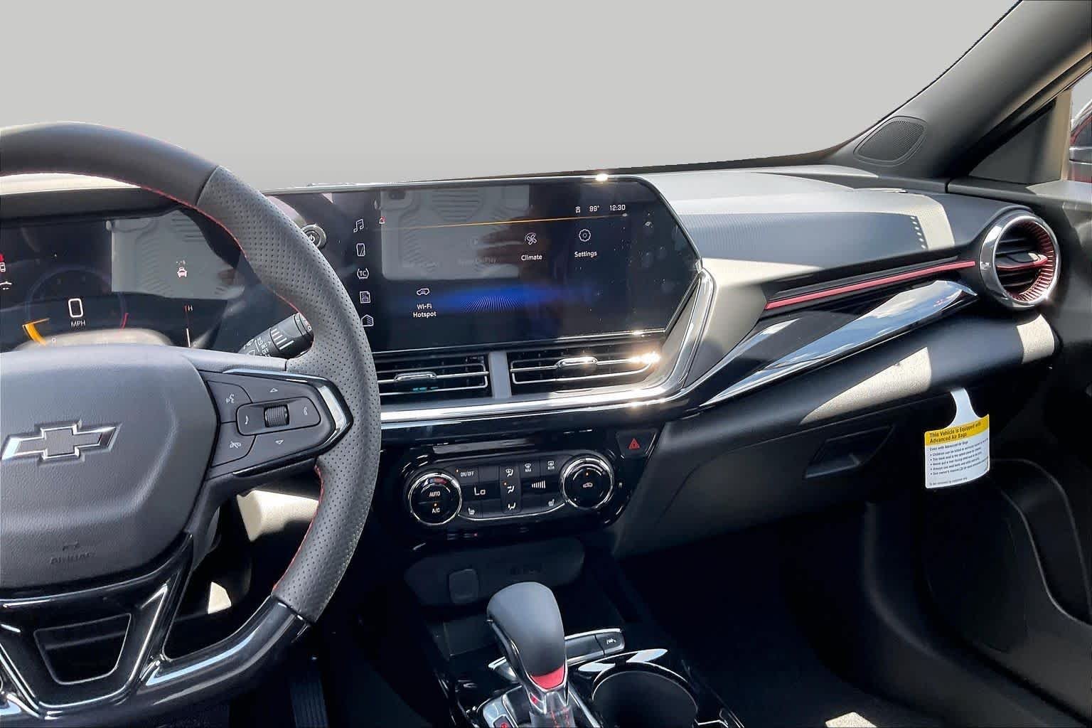 2026 Chevrolet Trax RS - Photo 7