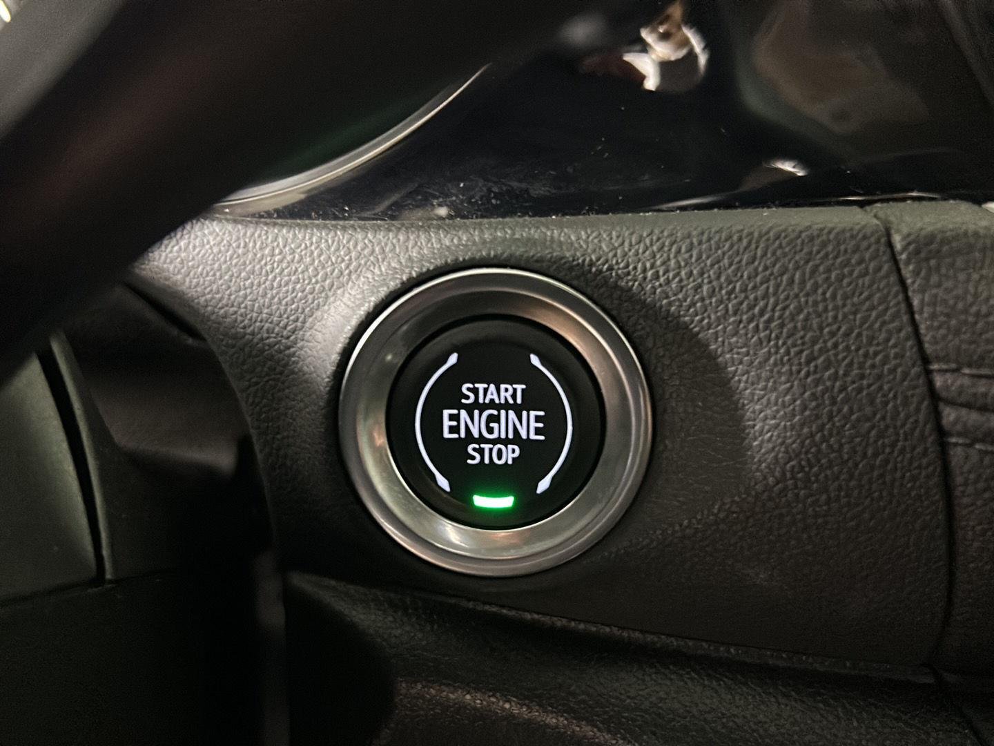 Used 2021 Ebony Twilight Metallic Buick Select image 24