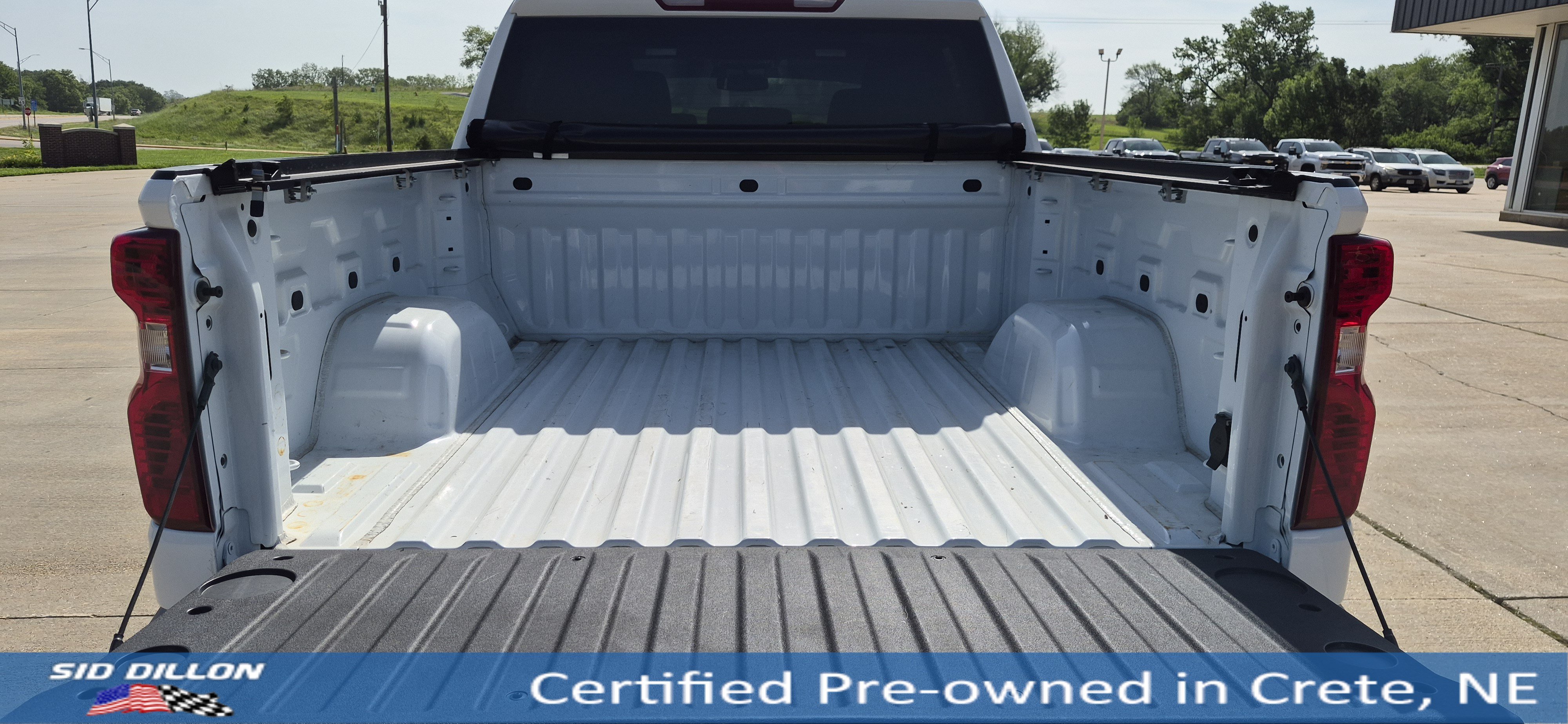 Used 2023 Summit White Chevrolet Custom image 15