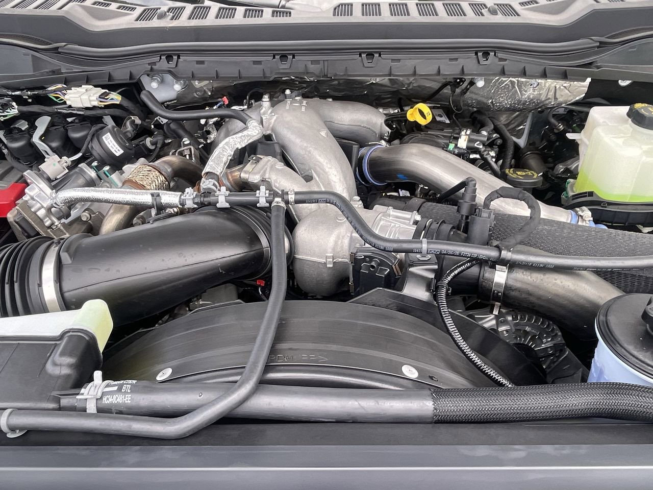 New 2025 Oxford White Ford XL image 25