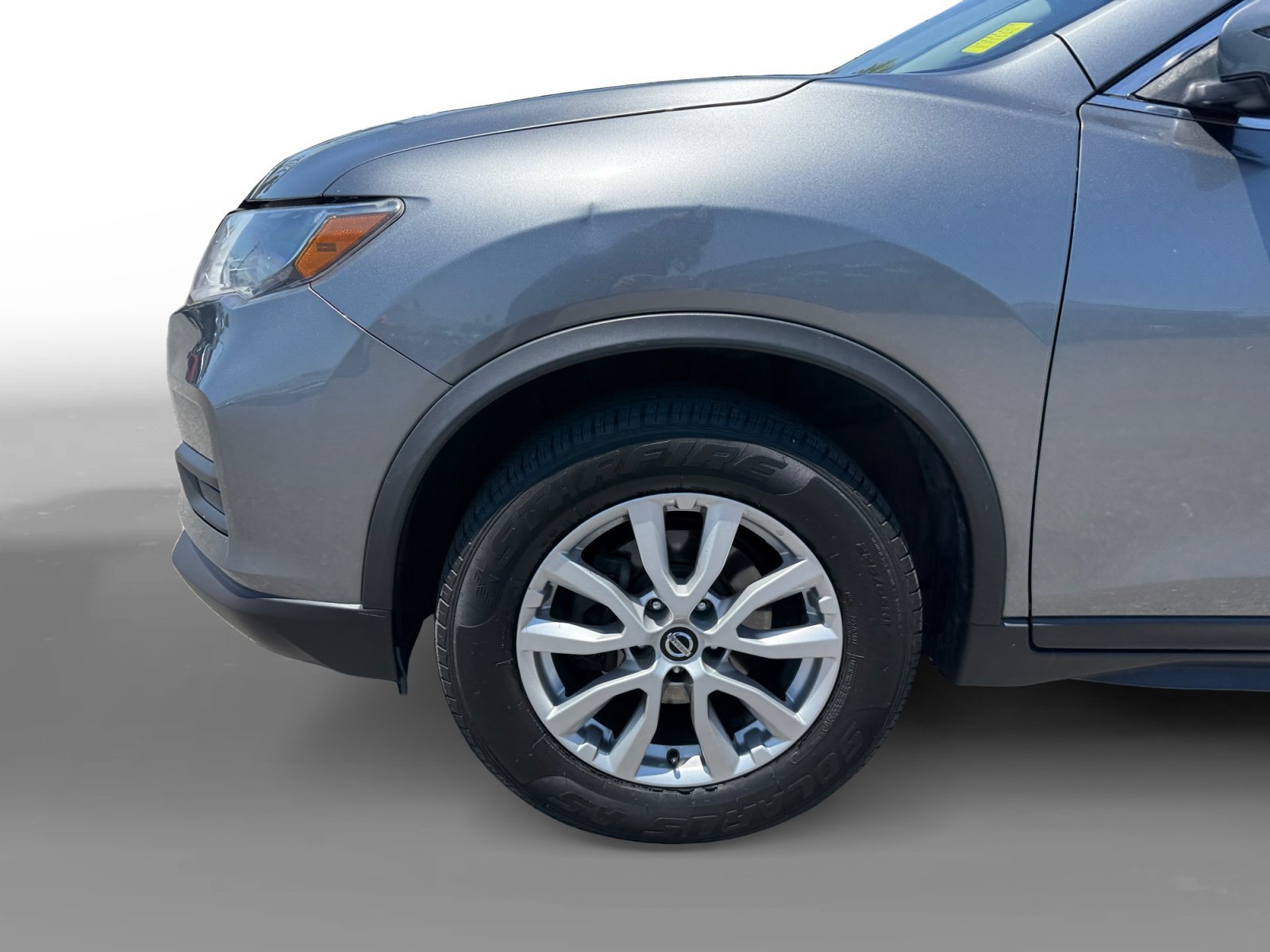 Used 2018 Gun Metallic Nissan SV image 9